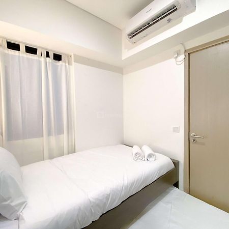 Best Deal And Comfy 2Br At Meikarta Apartment By Travelio Cikarang Esterno foto