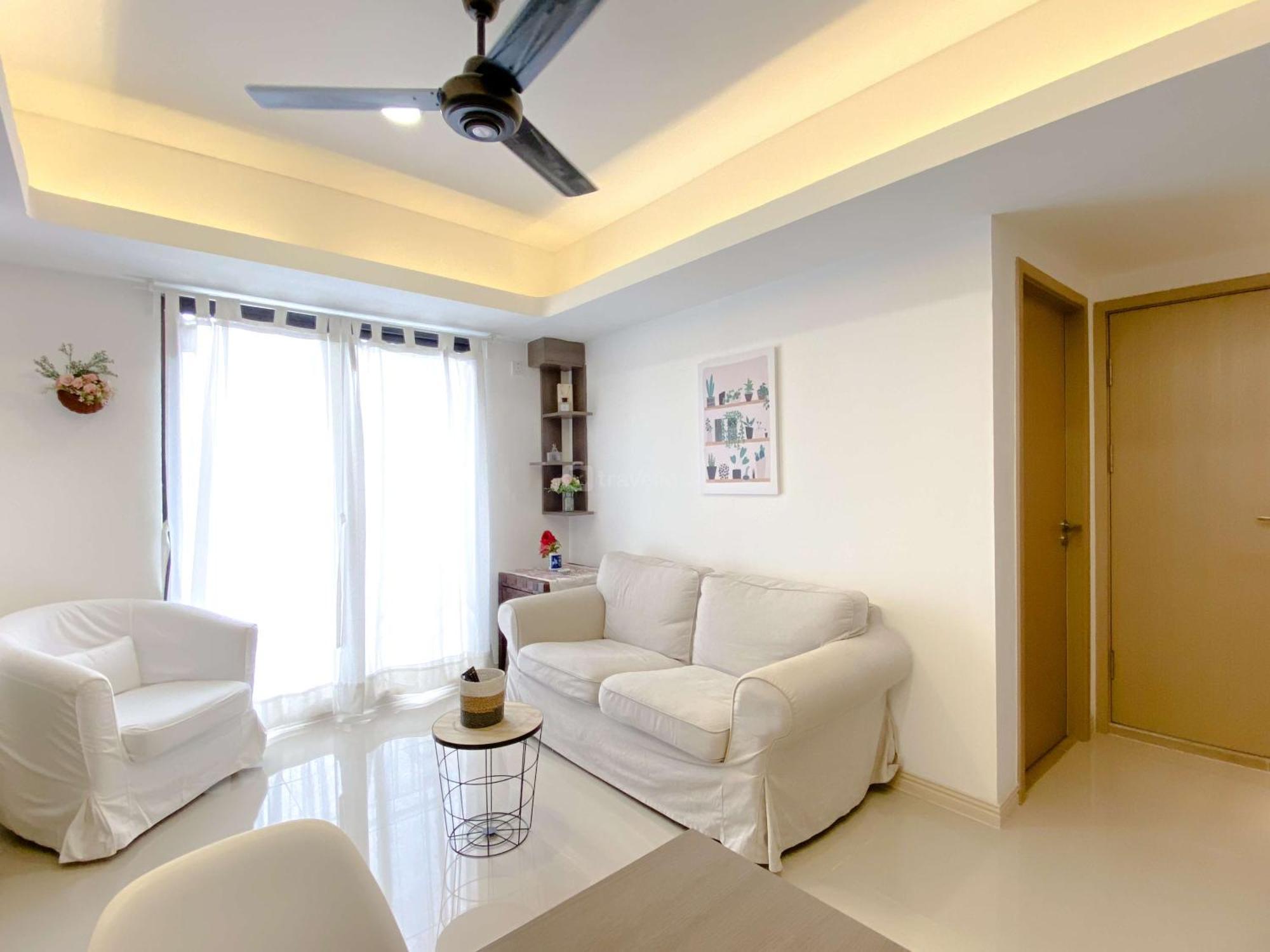 Best Deal And Comfy 2Br At Meikarta Apartment By Travelio Cikarang Esterno foto